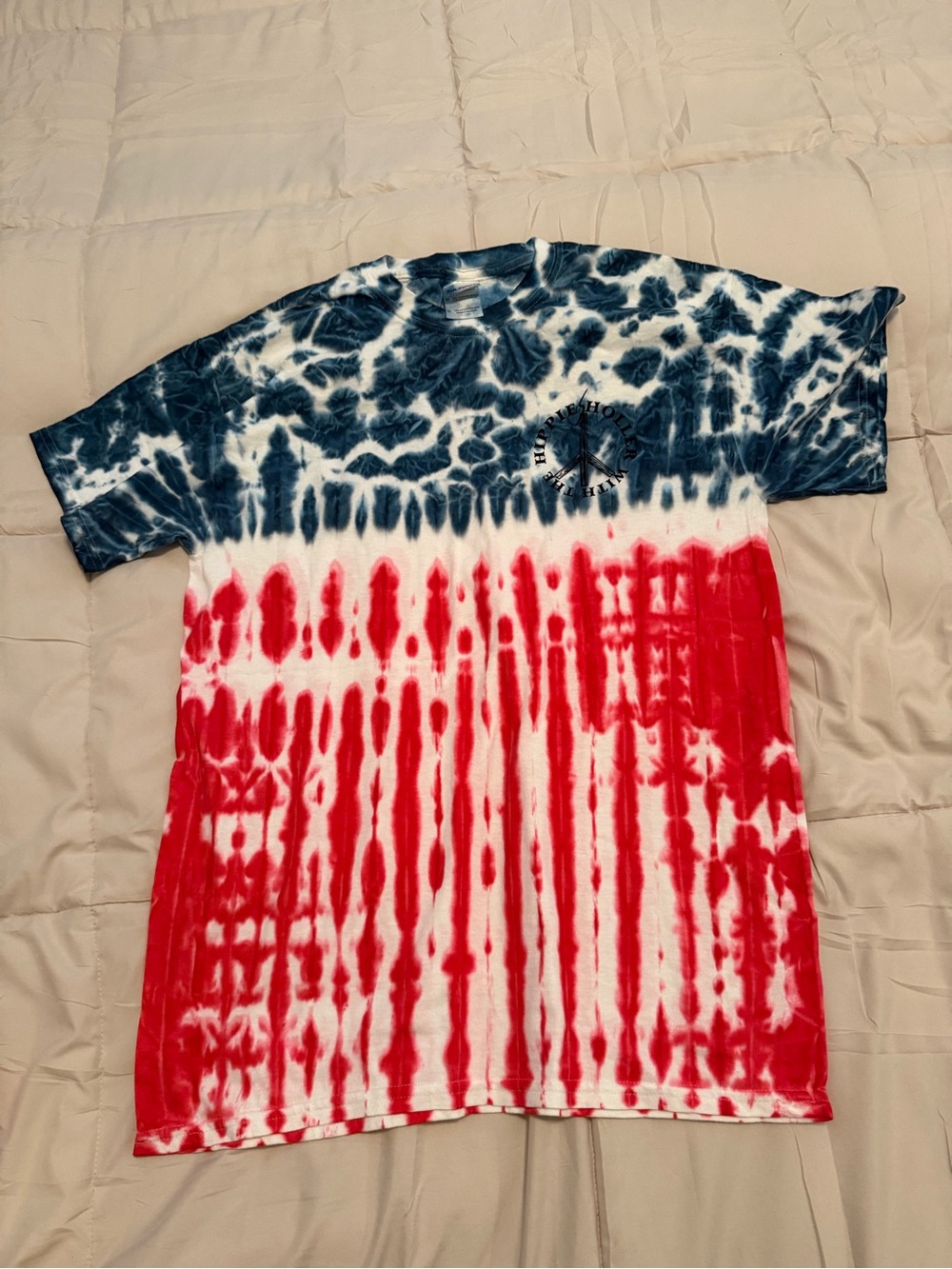 Gildan women’s Tie-Dye Tee in Navy, Red & White